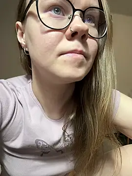  CherryBloom  online show from 02-27-26, 08:08