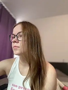  CherryBloom  online show from 04-24-26, 06:04