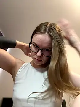  CherryBloom  online show from 01-07-26, 08:19