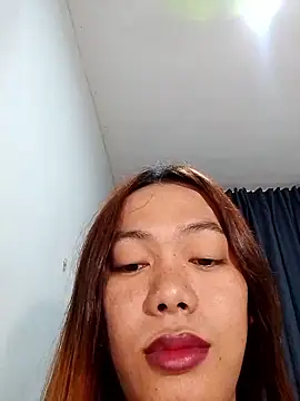 Snapshot of bigfattycocksonya27 chatting on 06-19-26, 01:28 bigfattycocksonya27 online show from 06-19-26, 01:28