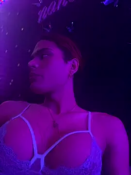 Snapshot of naho_love chatting on 09-28-25, 10:39 naho love online show from 09-28-25, 10:39