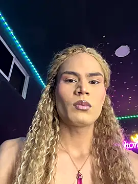 Snapshot of naho_love chatting on 10-07-25, 10:44 naho love online show from 10-07-25, 10:44