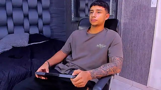 jaze bradley online show from 09-18-25, 11:35