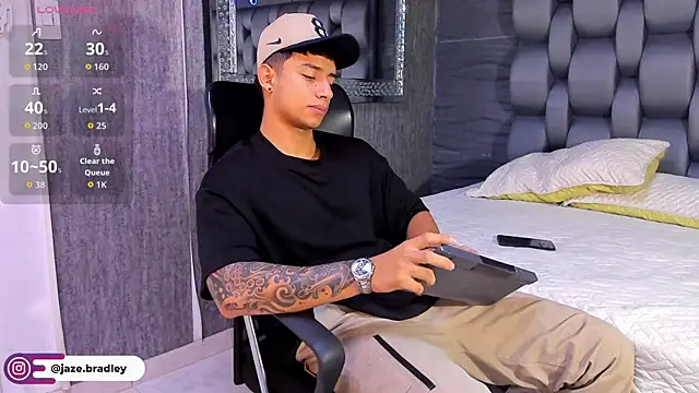 jaze bradley online show from 09-24-25, 11:28