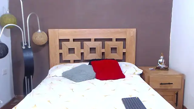 Snapshot of ValeSantoDomingo chatting on 10-30-25, 11:12 ValeSantoDomingo online show from 10-30-25, 11:12