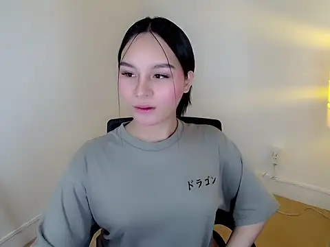 holly tabby online show from 01-11-26, 08:49