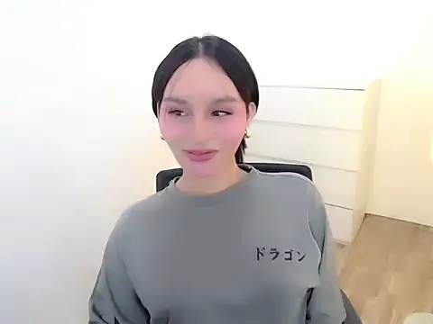 holly tabby online show from 09-30-25, 09:32