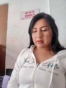 lunna 07 online show from 09-14-25, 07:47