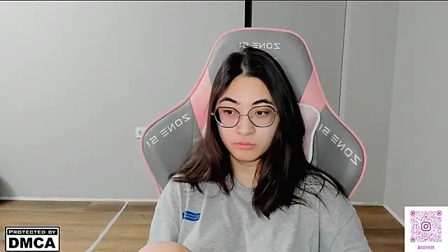 MeilideQian1 online show from 02-23-26, 03:52