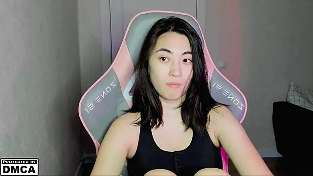 MeilideQian1 online show from 11-23-25, 02:38