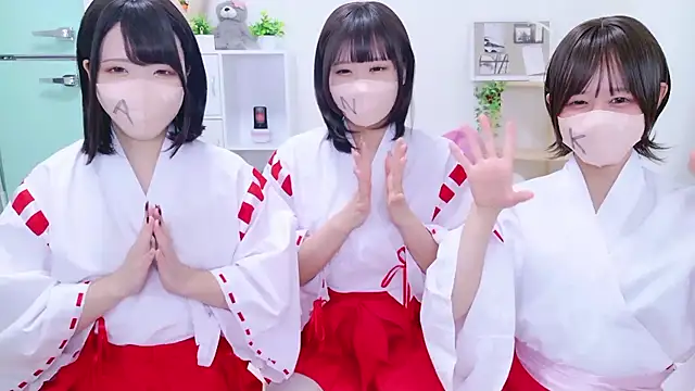 Anzu xx online show from 10-22-25, 05:07