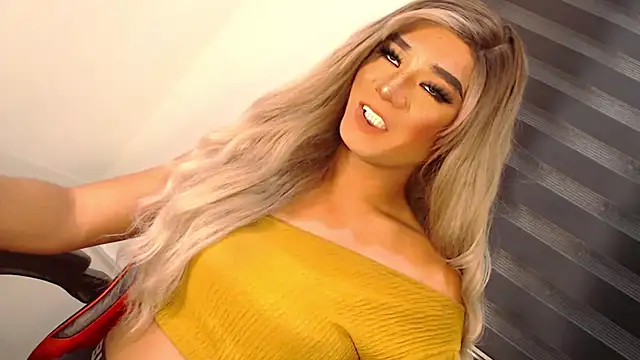 SissifyMeNow online show from 11-11-25, 01:33