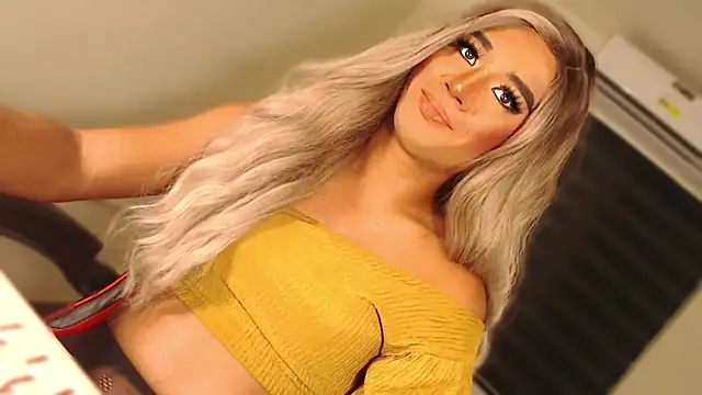 SissifyMeNow online show from 10-04-25, 06:53