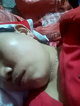 Snapshot of jienrrr chatting on 02-22-26, 10:06 jienrrr online show from 02-22-26, 10:06