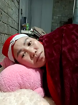 Snapshot of jienrrr chatting on 02-05-26, 02:18 jienrrr online show from 02-05-26, 02:18