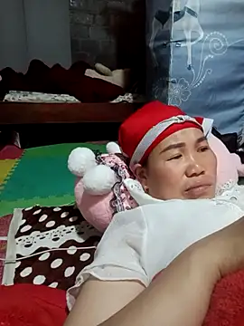 Snapshot of jienrrr chatting on 02-20-26, 03:58 jienrrr online show from 02-20-26, 03:58