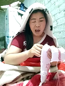 jienrrr online show from 10-12-25, 10:55