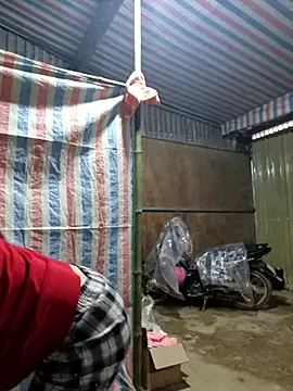 yoowwmr online show from 11-12-25, 12:04