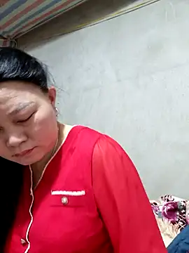 yoowwmr online show from 12-16-25, 01:21