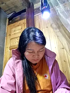 yoowwmr online show from 10-29-25, 01:54