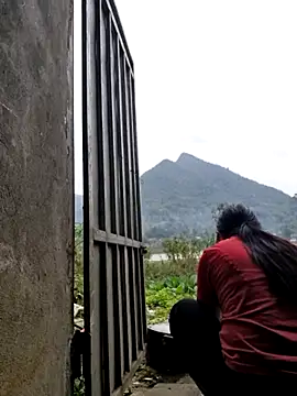 yoowwmr online show from 11-20-25, 11:58