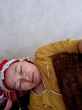 yoowwmr online show from 11-14-25, 04:05