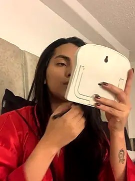 CamiJone online show from 11-29-25, 11:27