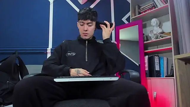 etham wolf  online show from 11-20-25, 12:39