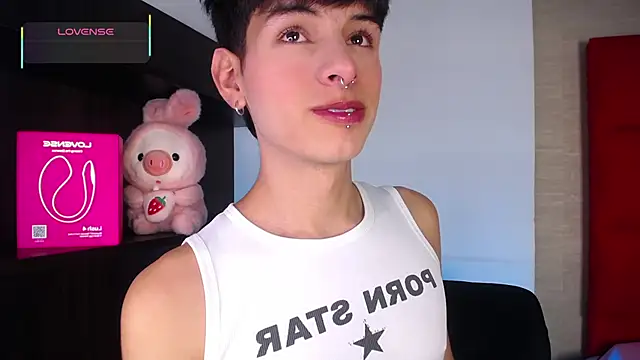 Ezra Storm online show from 12-19-25, 05:21