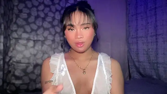 Snapshot of Exotic_alyssa69 chatting on 04-23-26, 05:47 Exotic alyssa69 online show from 04-23-26, 05:47