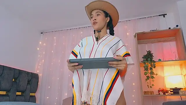 anitaglow online show from 09-25-25, 03:40