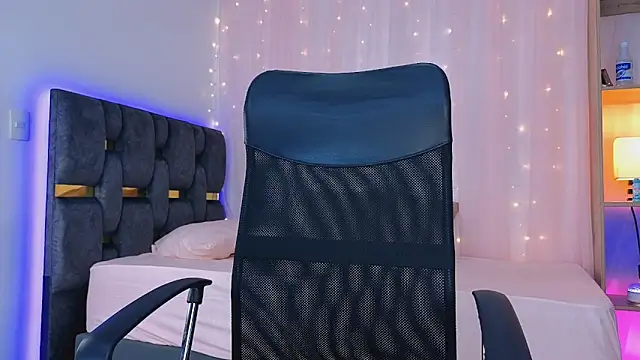 anitaglow online show from 09-13-25, 02:28