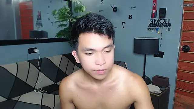 KingMateoGrey online show from 12-19-25, 04:09