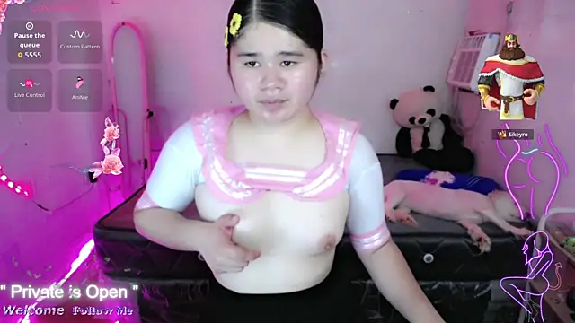 skinnygirl 69 online show from 05-13-26, 02:18