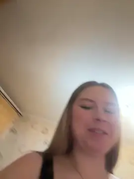 Tomyris yuki online show from 02-06-26, 10:17