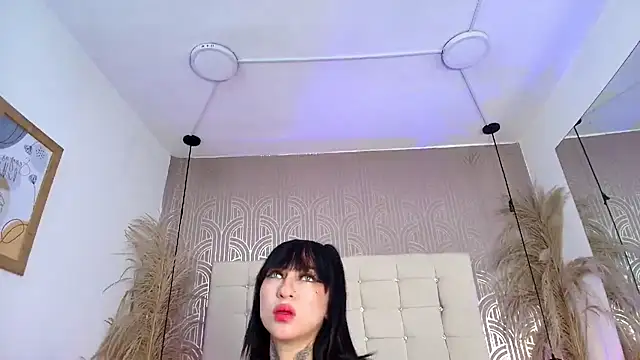 FGLuna online show from 12-16-25, 02:43