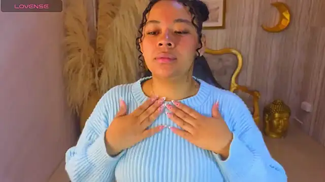Snapshot of risada_temptation_s chatting on 10-16-25, 03:15 risada temptation s online show from 10-16-25, 03:15