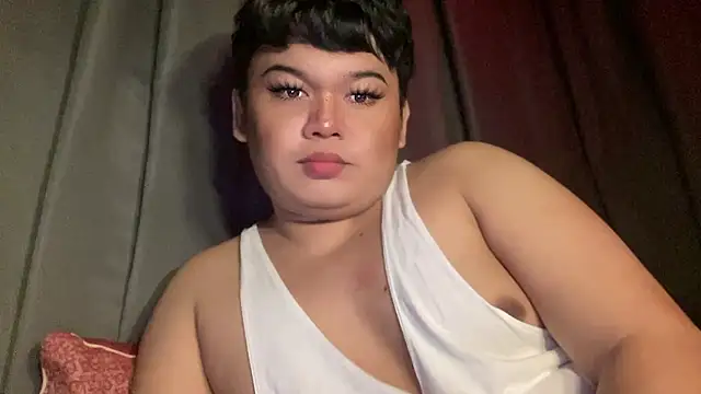 Snapshot of RedHead_Thalia chatting on 01-18-26, 09:18 RedHead Thalia online show from 01-18-26, 09:18