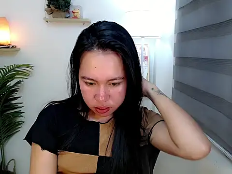 kimbratx online show from 10-27-25, 10:44