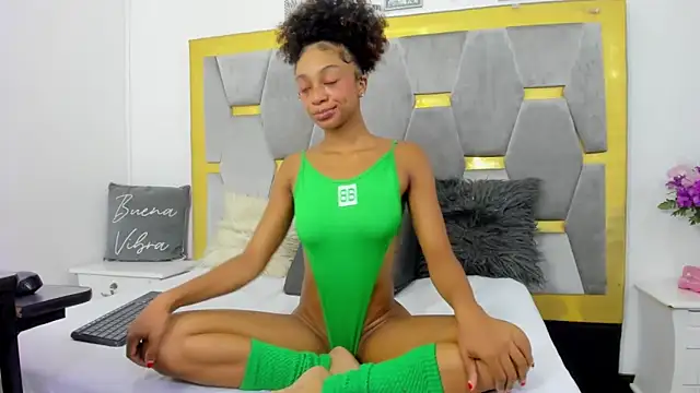 AliyahBrowns online show from 03-21-26, 03:05