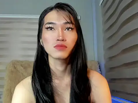Snapshot of lovelychanel69xx chatting on 09-22-25, 11:00 lovelychanel69xx online show from 09-22-25, 11:00