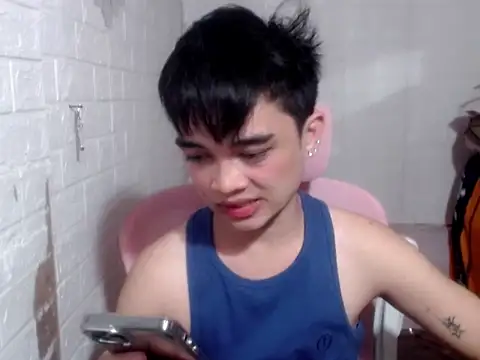sexysam14 online show from 05-05-26, 09:12