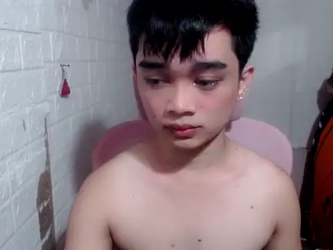 sexysam14 online show from 05-06-26, 07:56