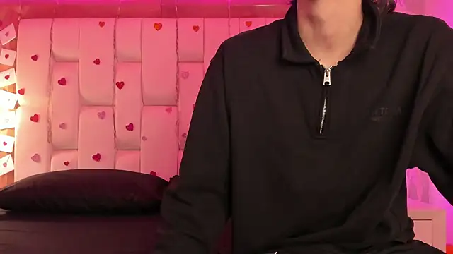 Daphne And Roger online show from 02-21-26, 11:01