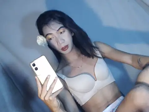 xyourdreamtrans online show from 02-22-26, 07:22