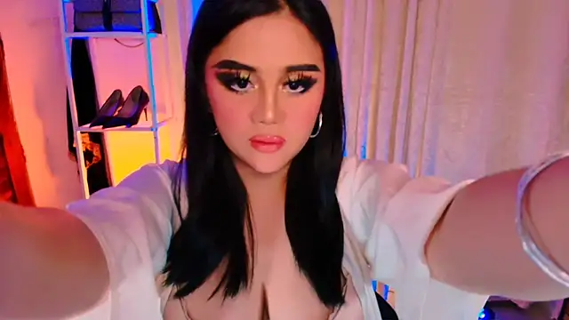 MS VALERIA online show from 01-14-26, 07:01