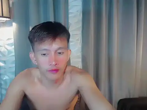 Snapshot of prince_elaijah chatting on 11-04-25, 02:21 prince elaijah online show from 11-04-25, 02:21