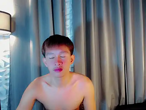 Snapshot of prince_elaijah chatting on 10-06-25, 11:55 prince elaijah online show from 10-06-25, 11:55