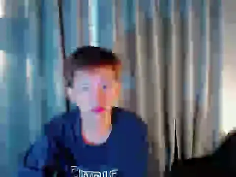 Snapshot of prince_elaijah chatting on 10-10-25, 01:23 prince elaijah online show from 10-10-25, 01:23