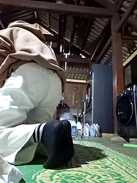 cincin 677 online show from 10-31-25, 07:49